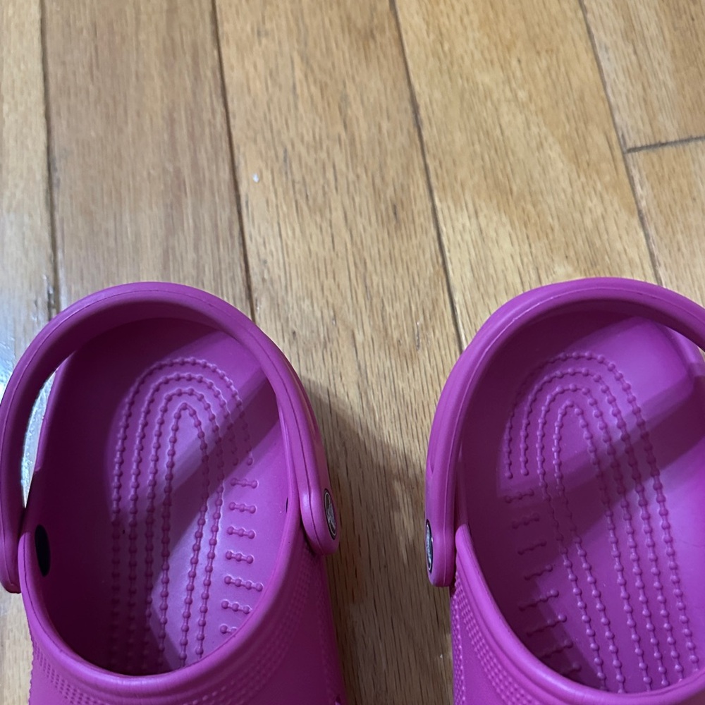 Pink crocs - Picture 4 of 5